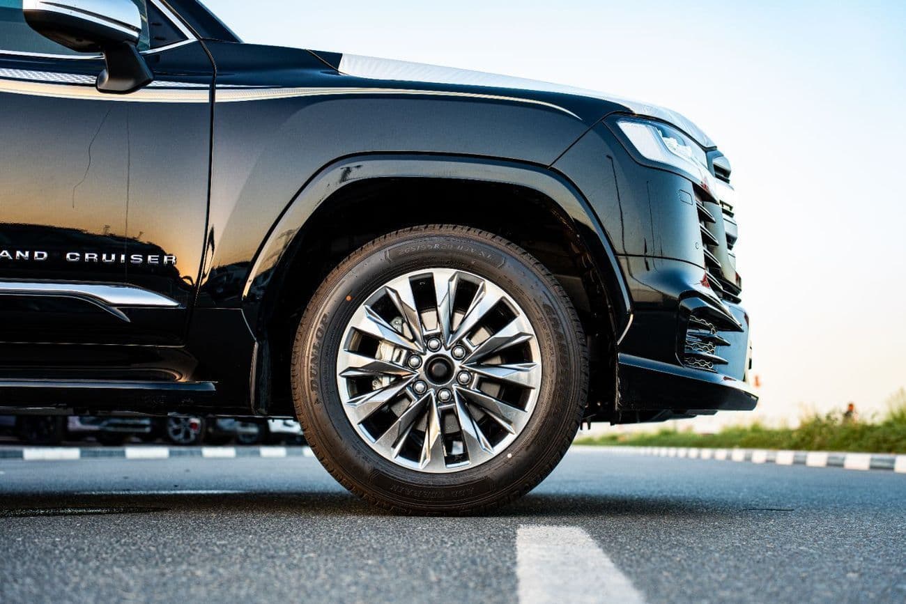 2026 Toyota Land Cruiser VXR thumbnail 7