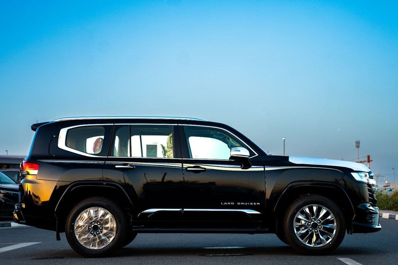 2026 Toyota Land Cruiser VXR thumbnail 3
