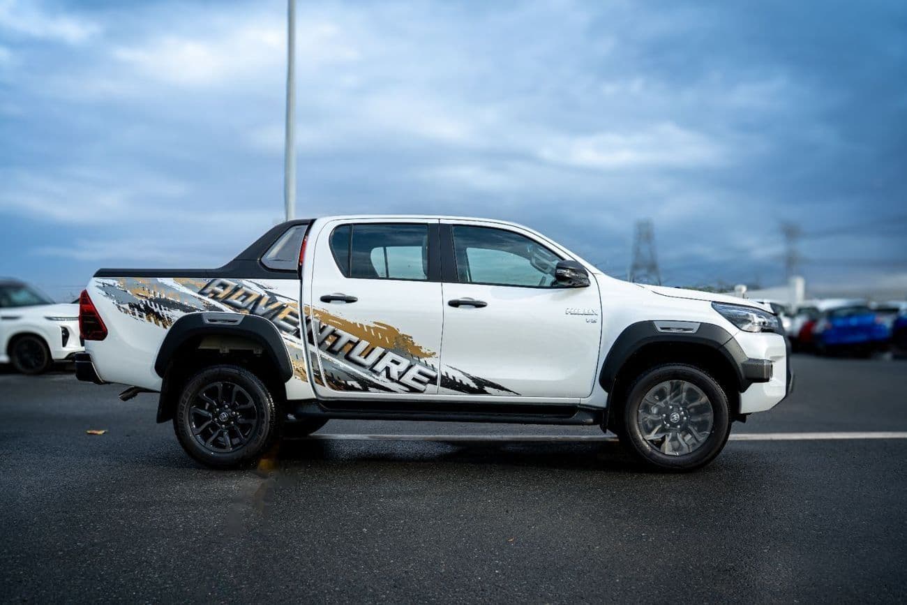 2026 Toyota Hilux ADVENTURE thumbnail 3