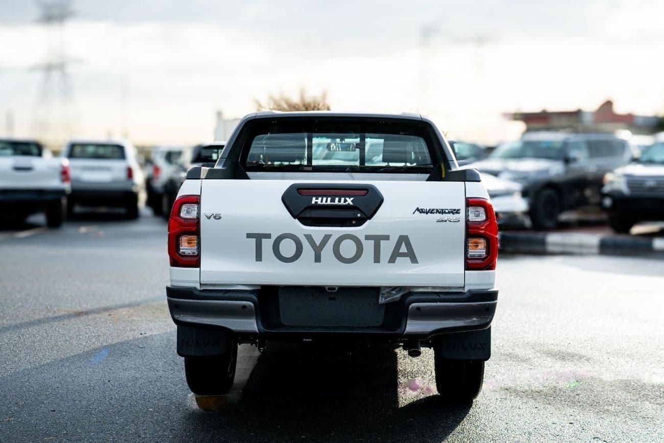 2026 Toyota Hilux ADVENTURE thumbnail 4