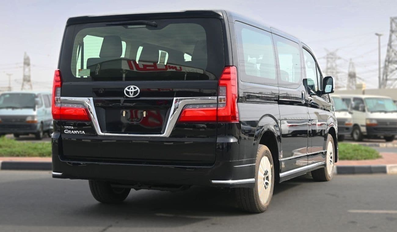 2026 Toyota Granvia PREMIUM thumbnail 4