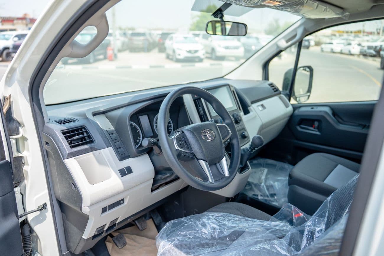 2025 Toyota Hiace DLS - STANDARD ROOF thumbnail 7