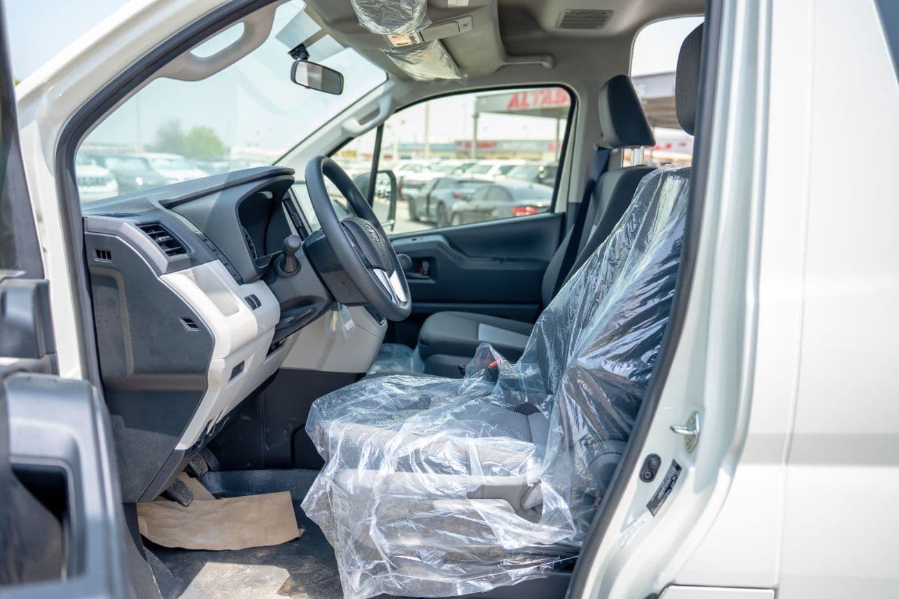 2025 Toyota Hiace DLS - STANDARD ROOF thumbnail 6