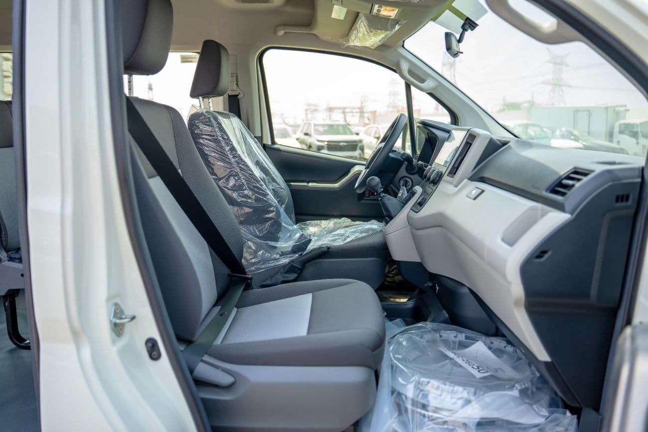 2025 Toyota Hiace DLS - STANDARD ROOF thumbnail 8