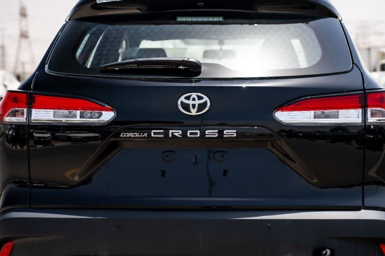 2025 Toyota Corolla Cross XL thumbnail 7