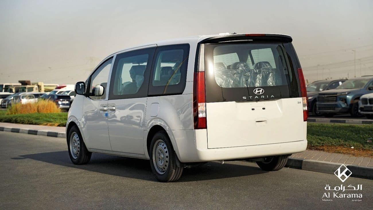 2026 Hyundai Staria Tourer thumbnail 6
