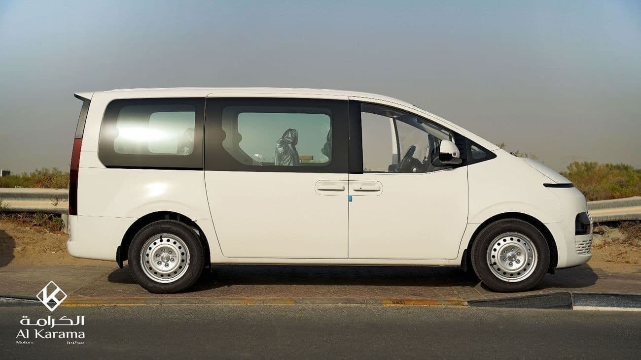 2026 Hyundai Staria Tourer thumbnail 3