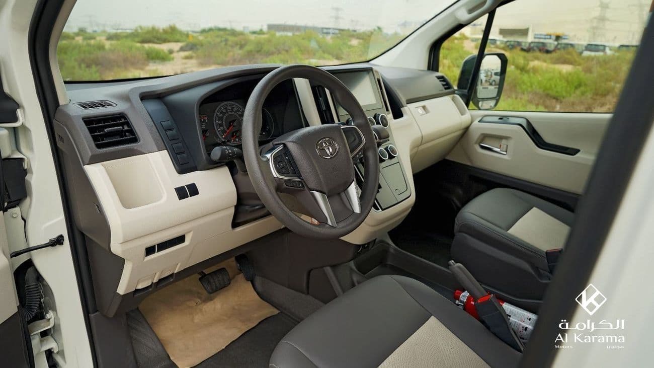 2026 Toyota Hiace GL thumbnail 8