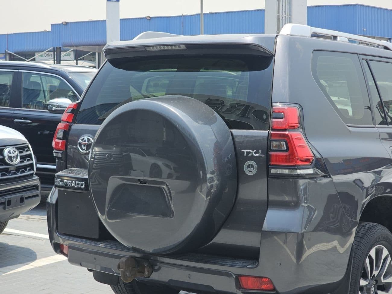 2022 Toyota Prado TX-L thumbnail 8
