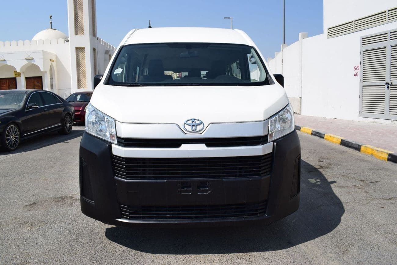 2023 Toyota Hiace GL thumbnail 3