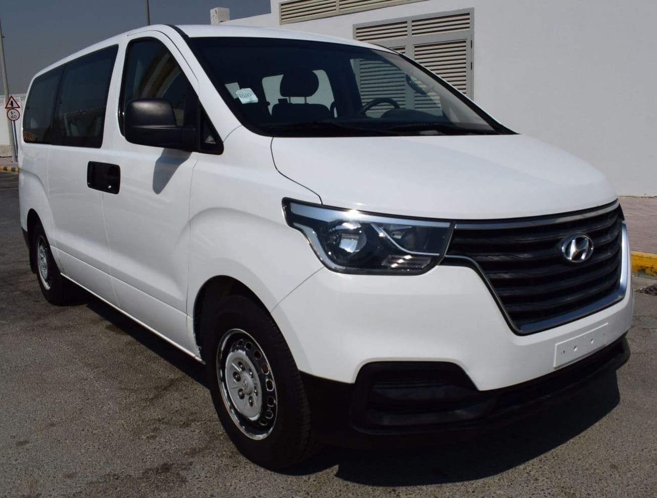 2019 Hyundai H-1 GL thumbnail 2