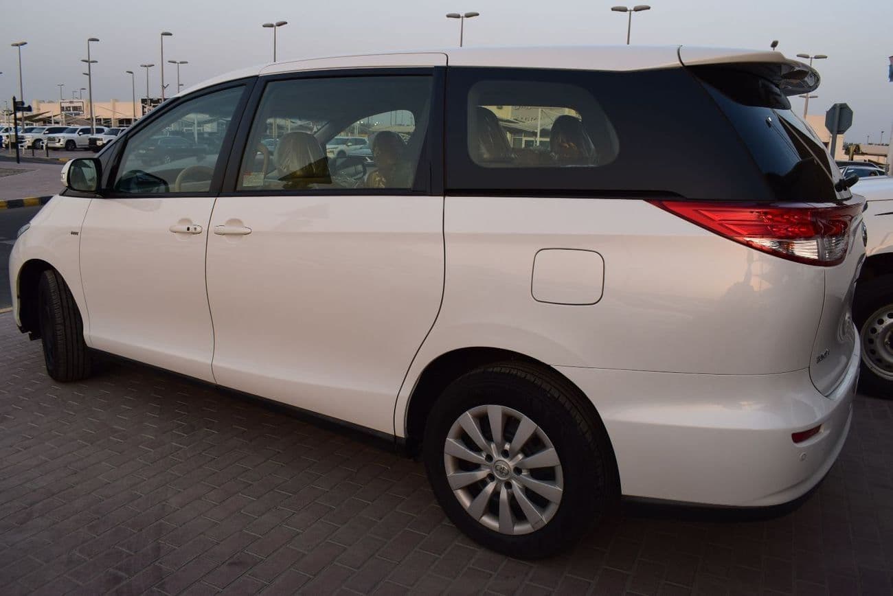 2019 Toyota Previa S