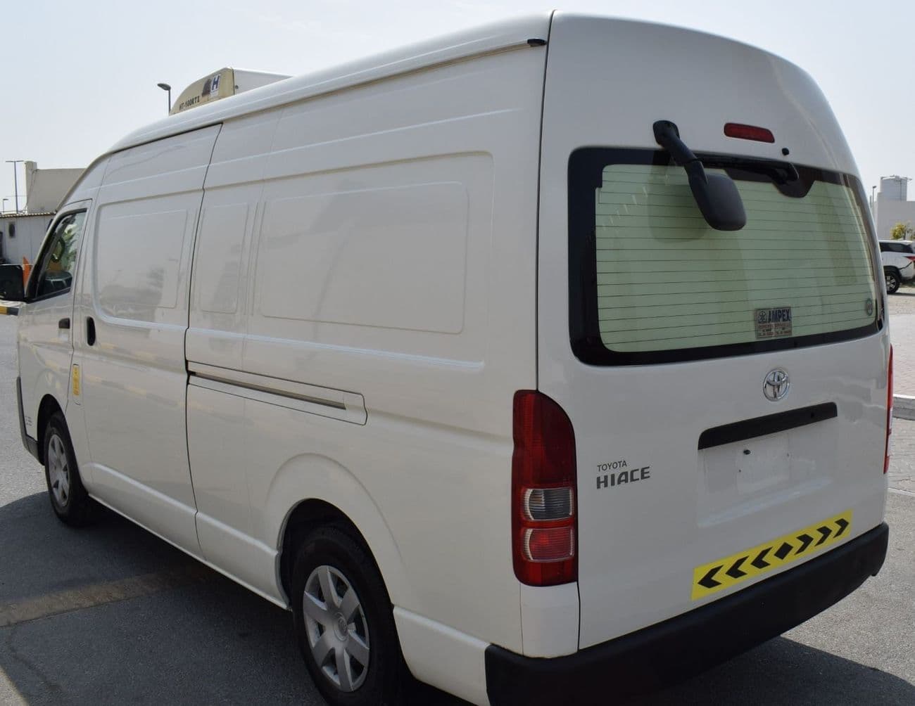 2022 Toyota Hiace GL thumbnail 7