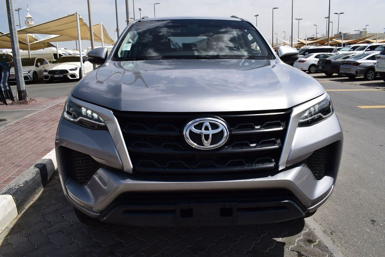 2021 Toyota Fortuner EXR thumbnail 5