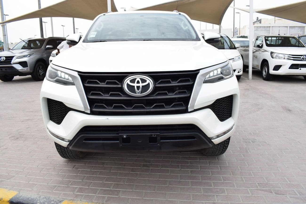 2021 Toyota Fortuner EXR thumbnail 2