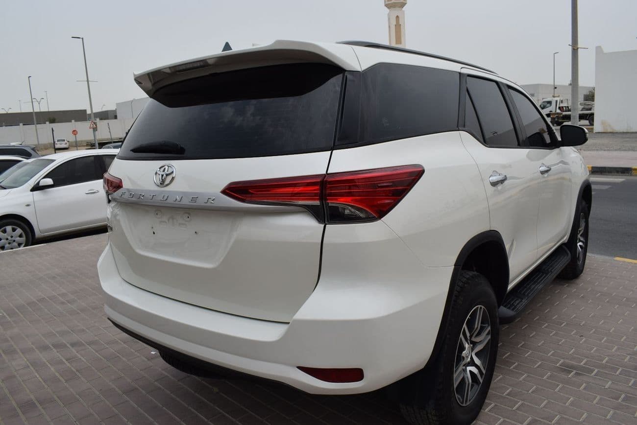 2021 Toyota Fortuner EXR thumbnail 6