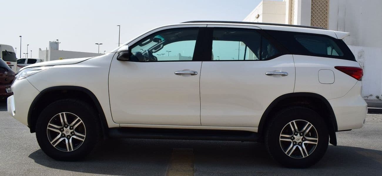 2019 Toyota Fortuner GXR thumbnail 8