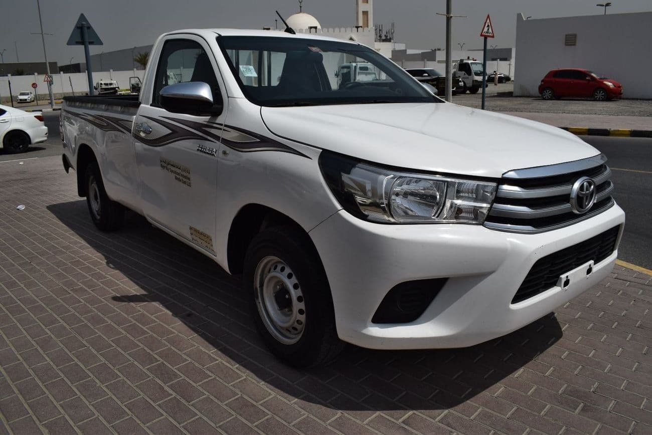 2016 Toyota Hilux GL thumbnail 3