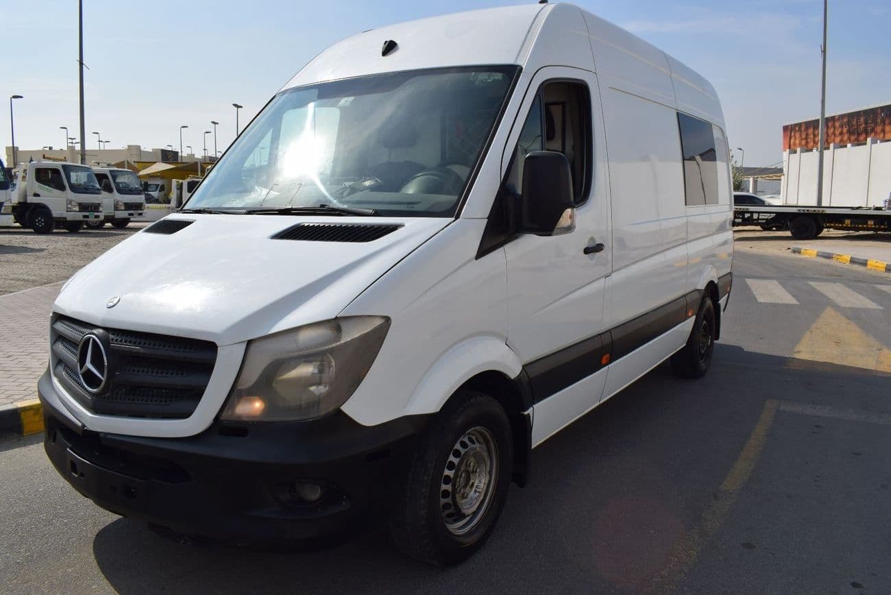 2014 Mercedes Benz Sprinter thumbnail 4