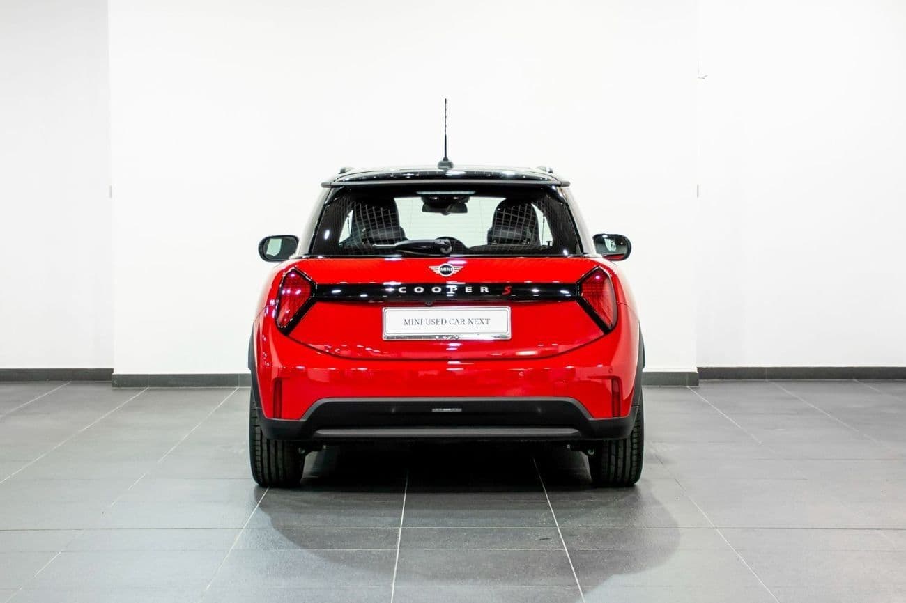 2025 Mini Cooper S STANDARD thumbnail 3