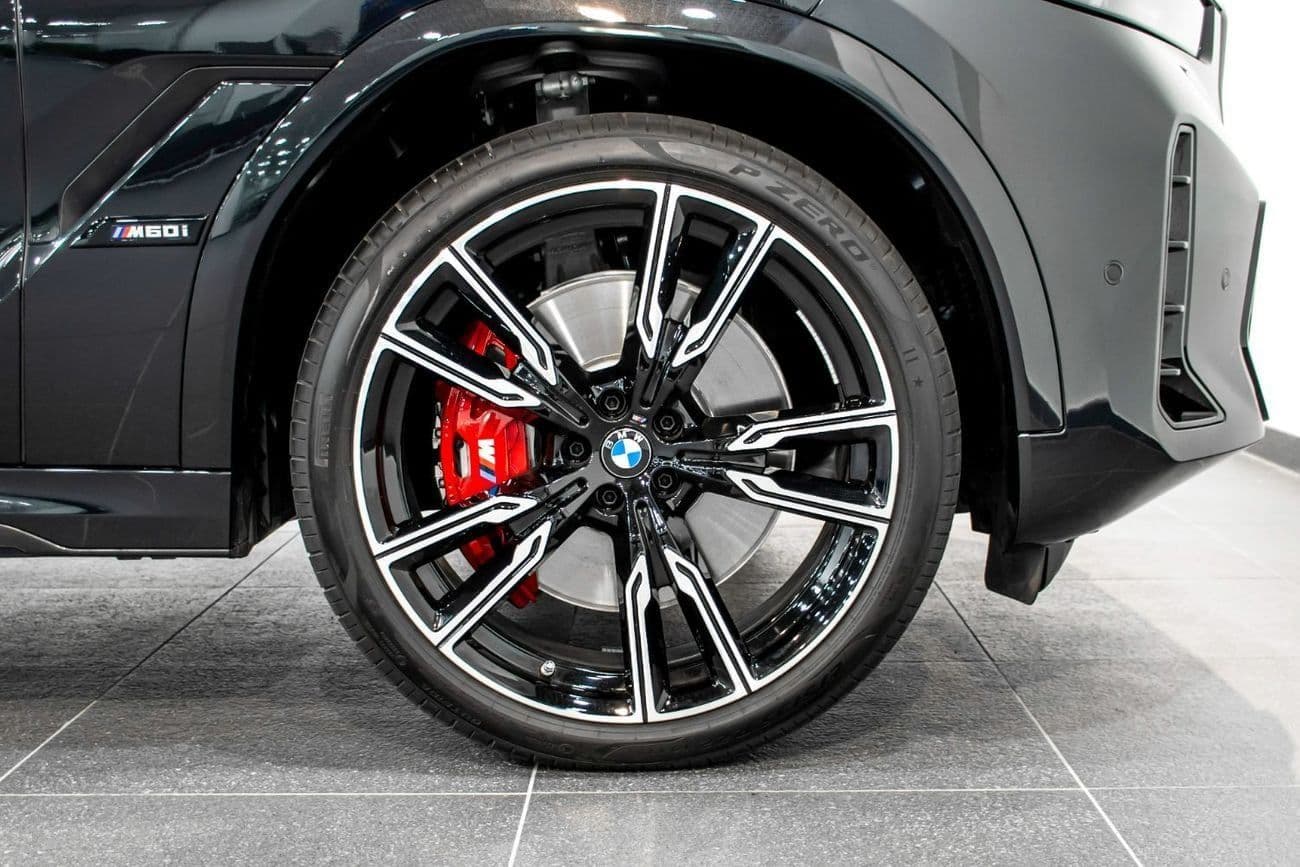 2026 BMW X6 X6 M60i M Performance Luxury thumbnail 6