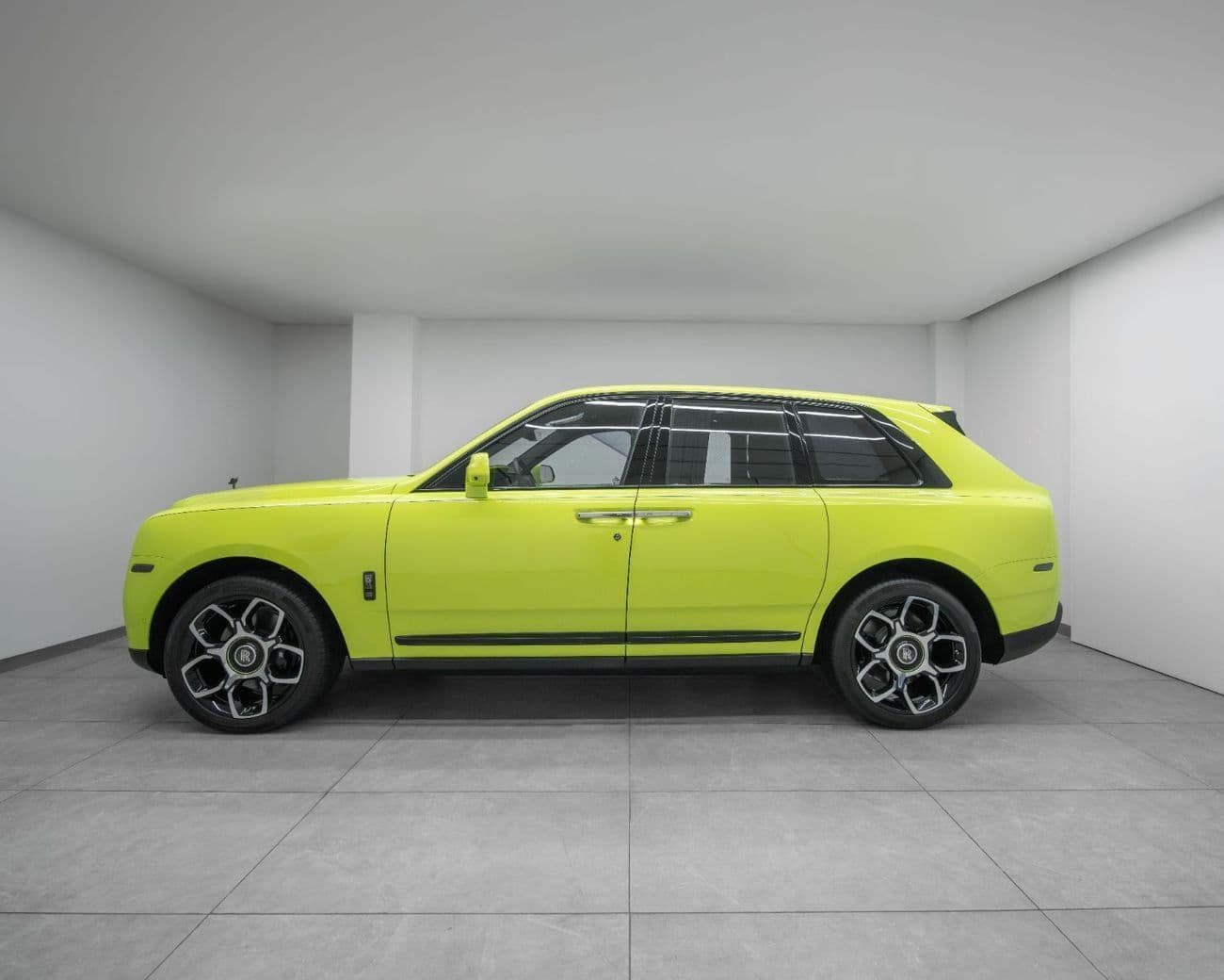 2022 Rolls Royce Cullinan BLACK BADGE thumbnail 5