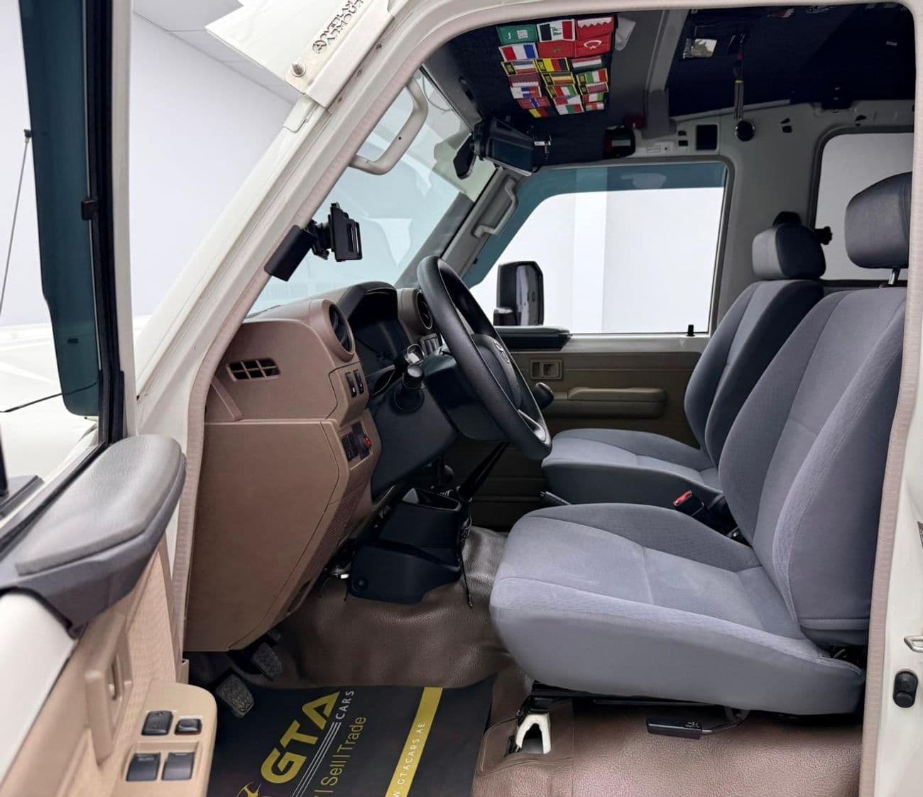 2024 Toyota Land Cruiser 70 LC78 HT DX thumbnail 8