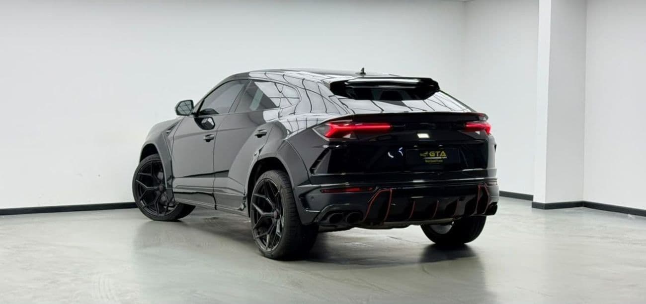 2021 Lamborghini Urus NOVITEC thumbnail 6