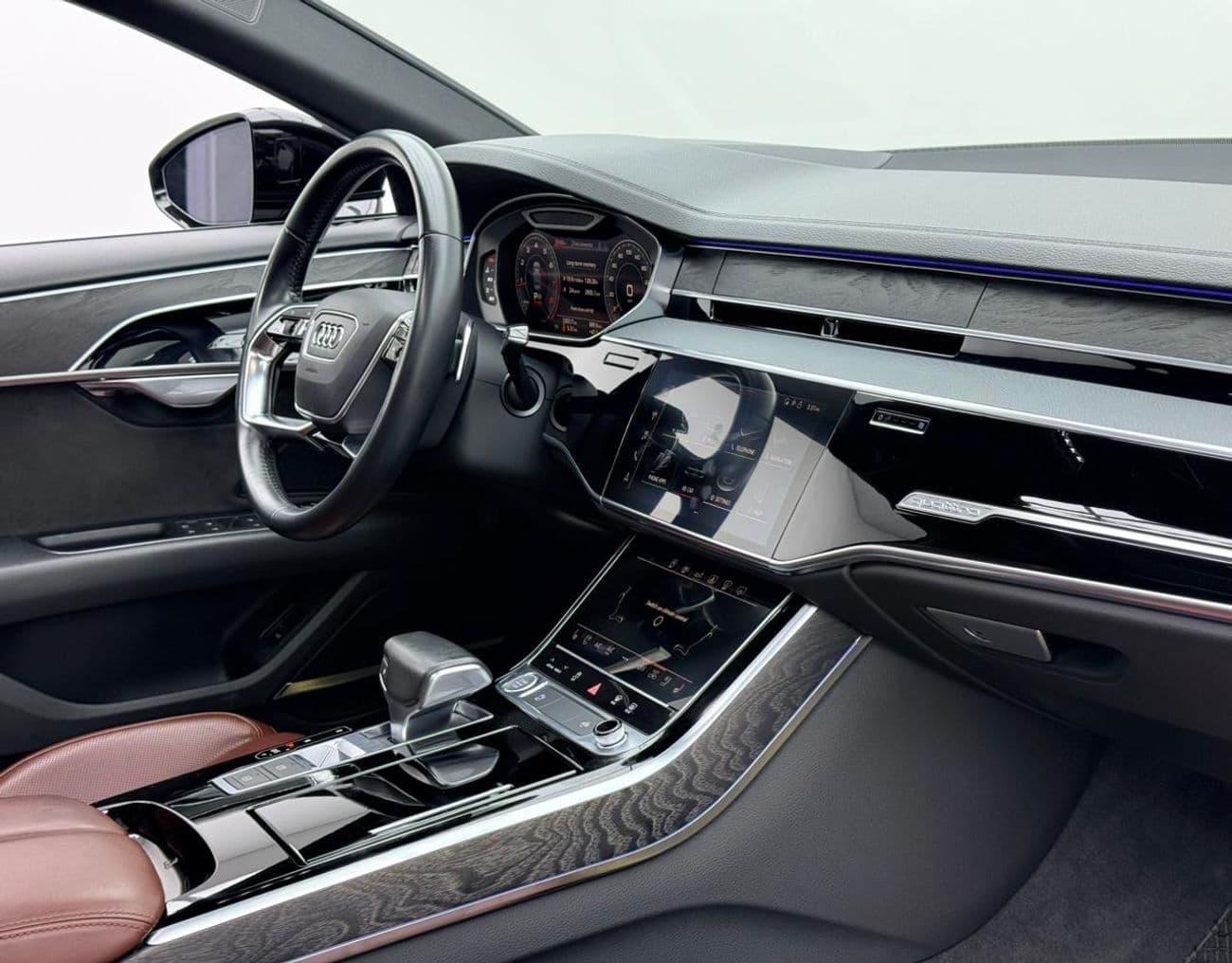 2019 Audi A8 L 60 TFSI thumbnail 7