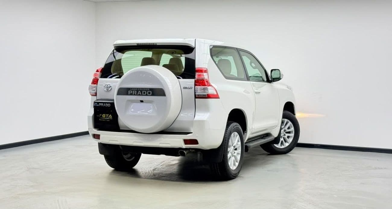 2016 Toyota Prado GXR thumbnail 4