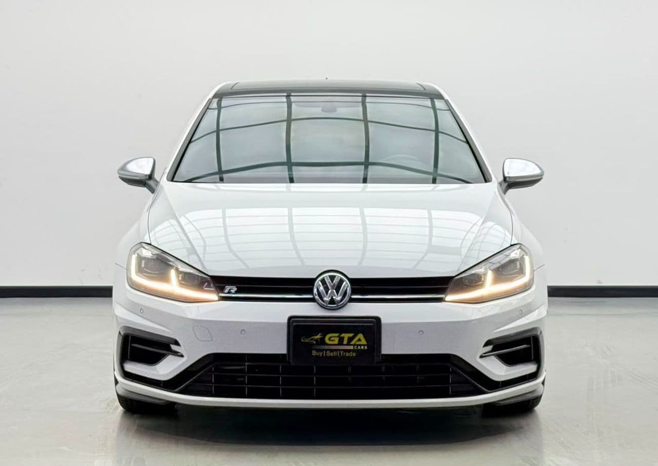 2018 Volkswagen Golf R thumbnail 2