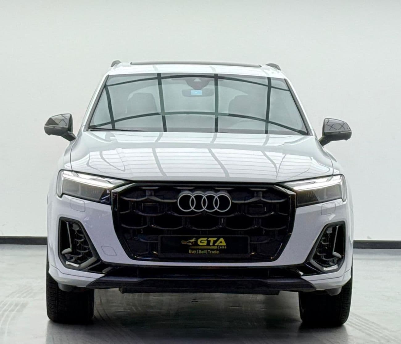 2024 Audi SQ7 STANDARD thumbnail 2