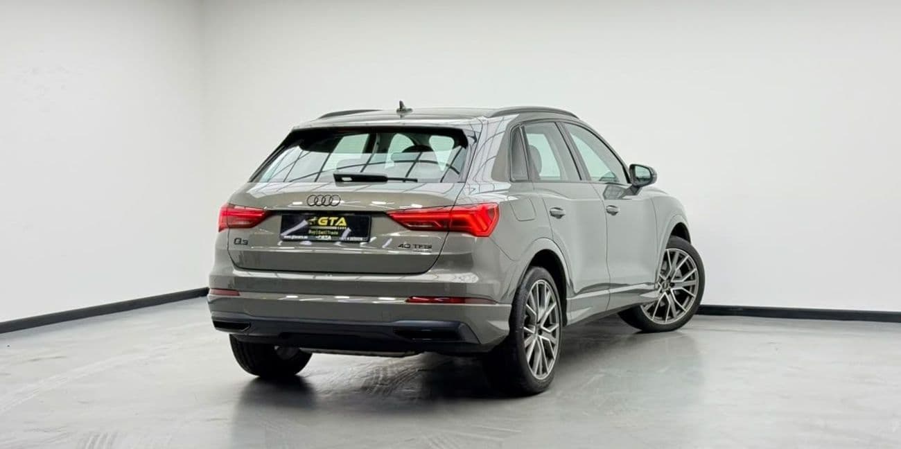 2024 Audi Q3 40 TFSI PROGRESS BLACK thumbnail 4