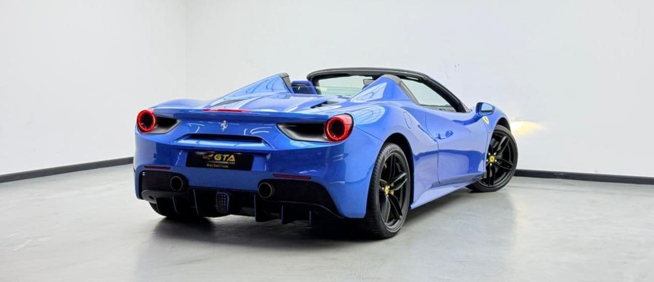 2016 Ferrari 488 Spider STANDARD thumbnail 4