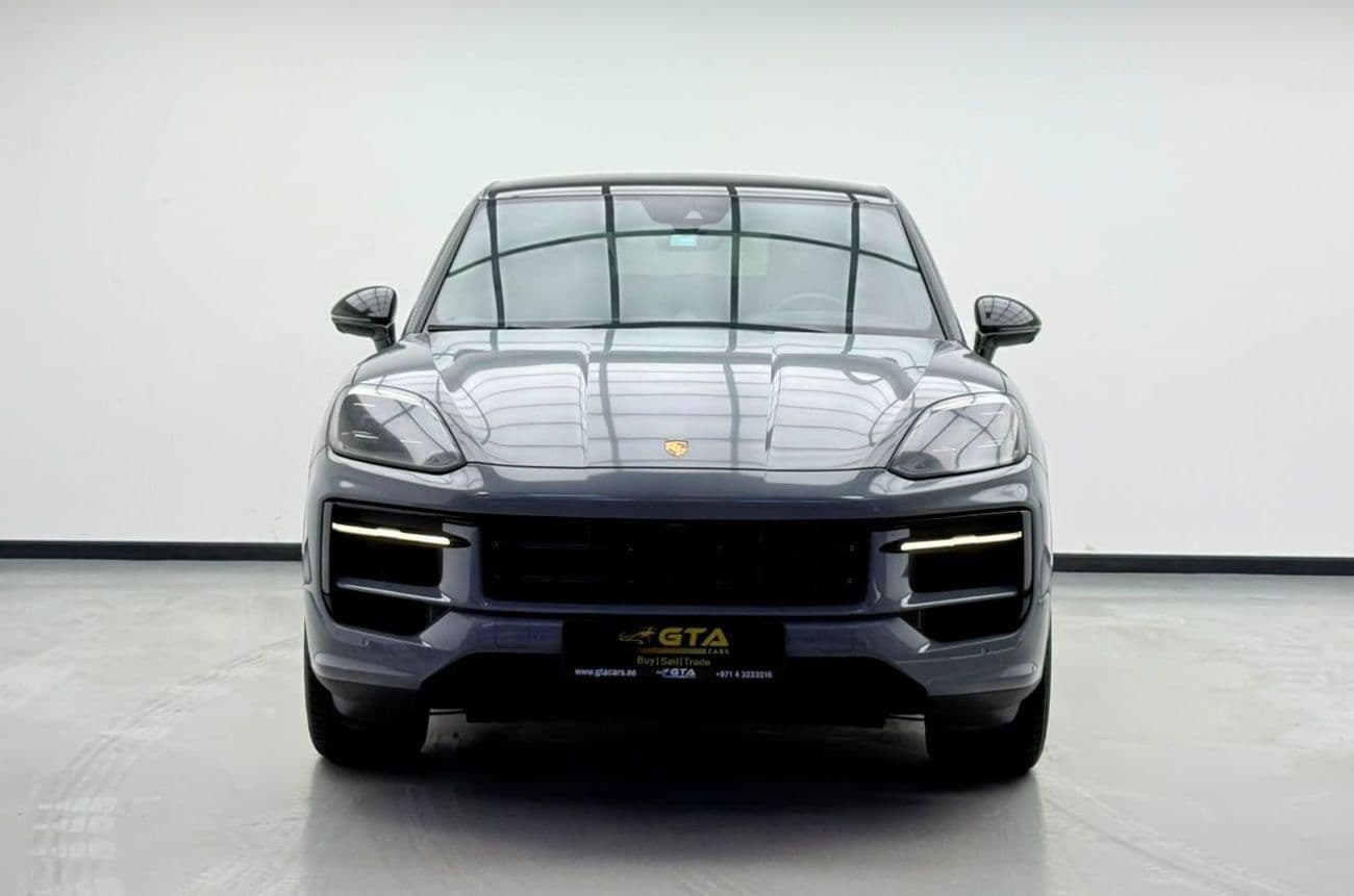 2024 Porsche Cayenne S thumbnail 2