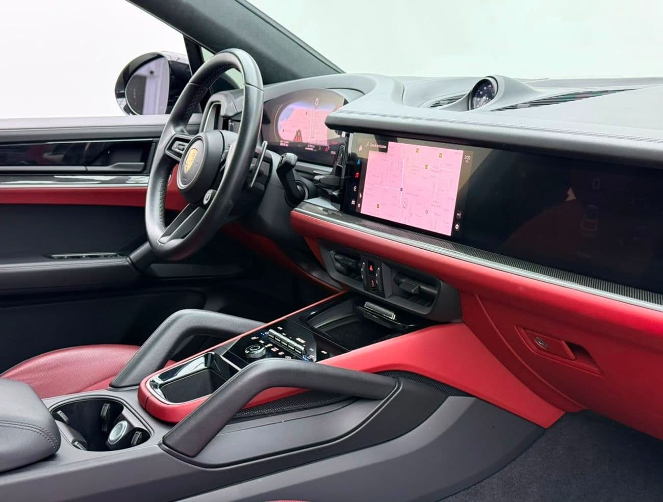 2024 Porsche Cayenne S thumbnail 7