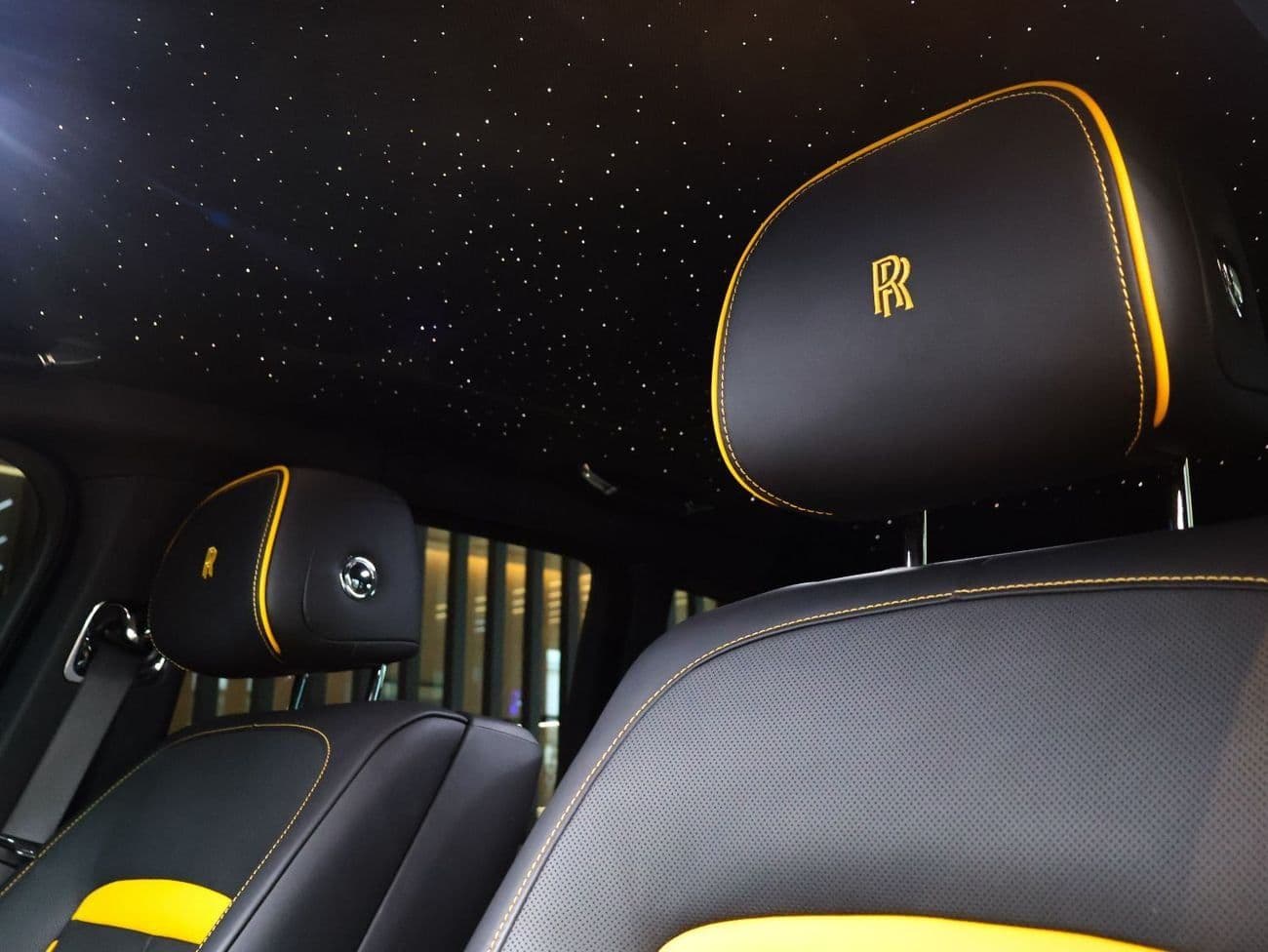 2023 Rolls Royce Cullinan BLACK BADGE thumbnail 4
