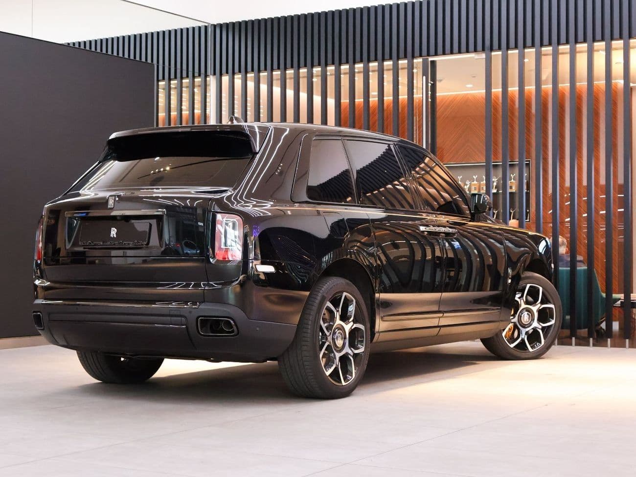 2023 Rolls Royce Cullinan BLACK BADGE thumbnail 8