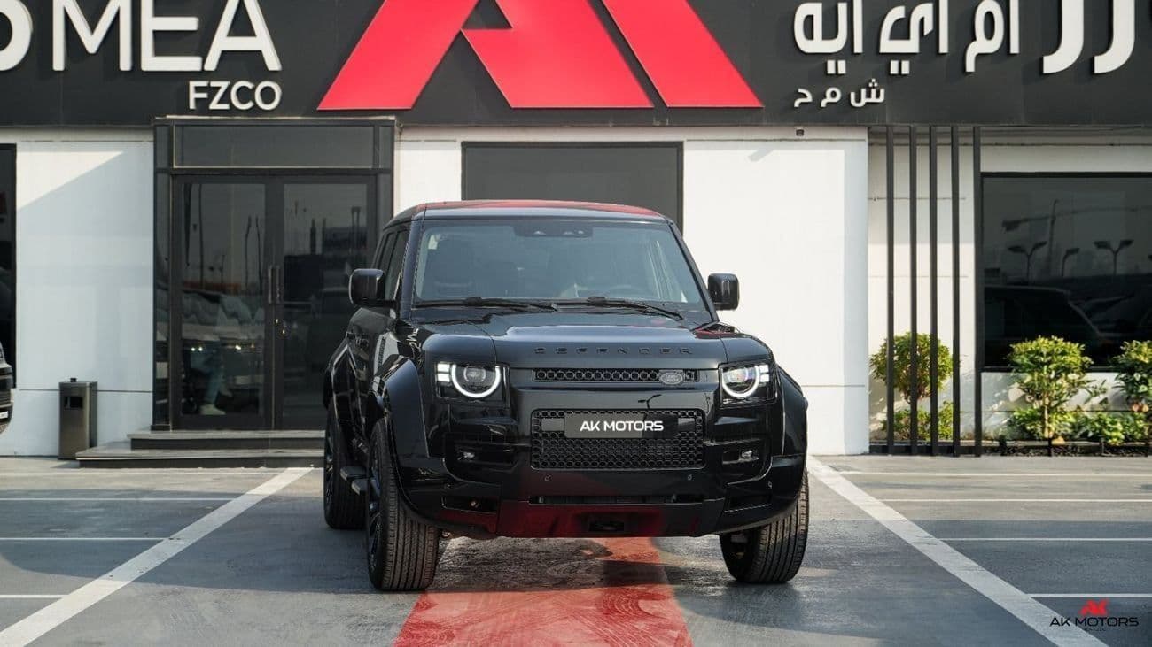 2026 Land Rover Defender Black Black OCTA P635 2026MY Export Only