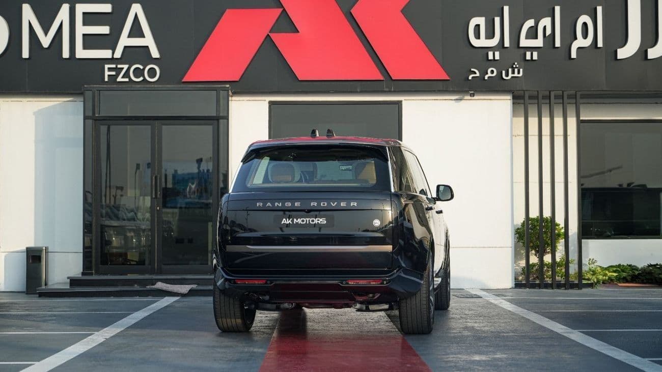 2026 Land Rover Range Rover SV LWB P615 thumbnail 6