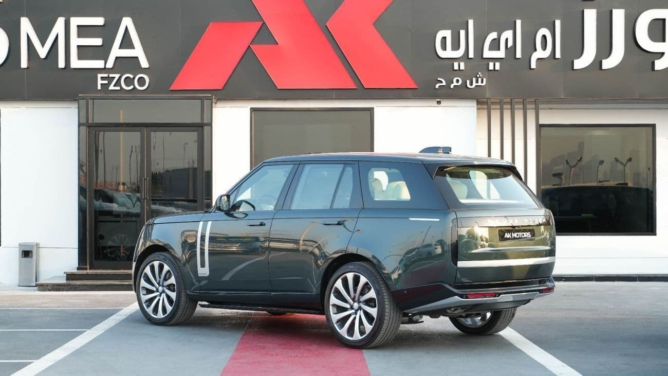 2026 Land Rover Range Rover AUTOBIOGRAPHY P530 thumbnail 4