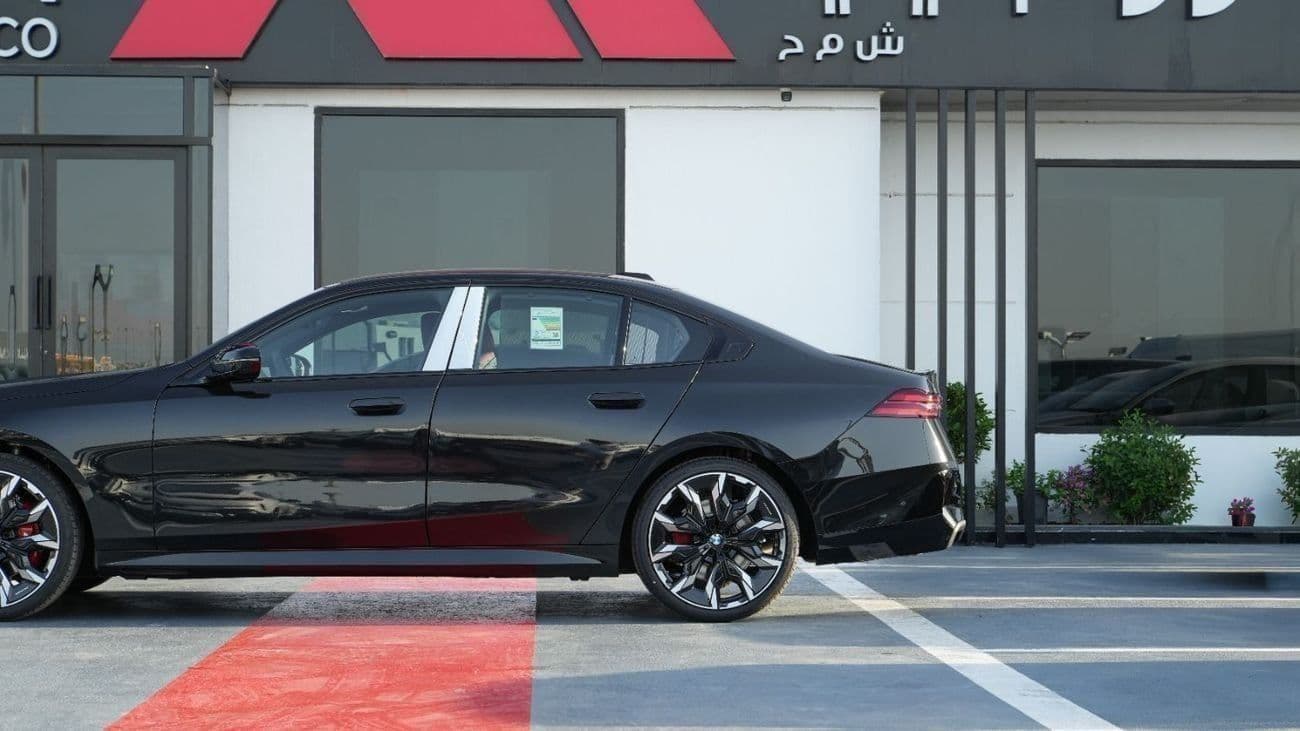 2027 BMW 530i M SPORT PRO thumbnail 8