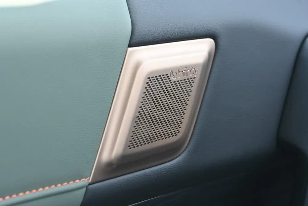 2024 iCar 03 thumbnail 10