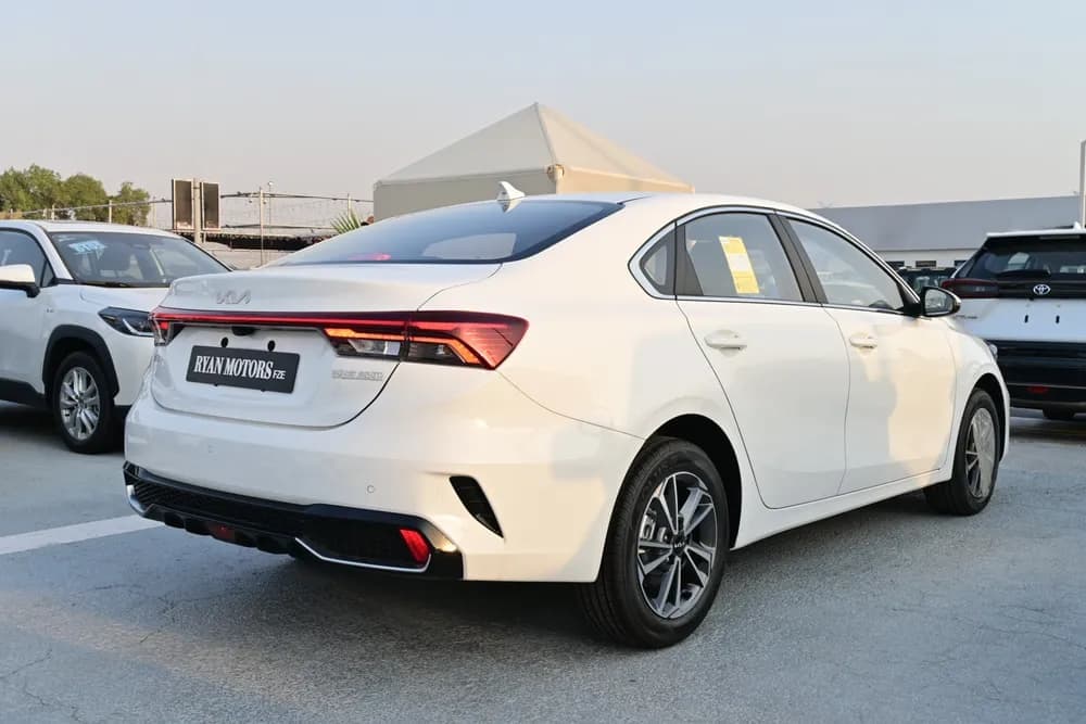 2025 Kia K3 thumbnail 6