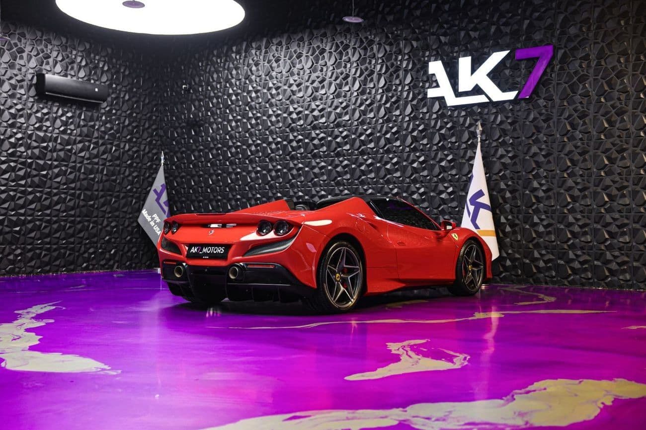 2023 Ferrari F8 Spider STANDARD thumbnail 7