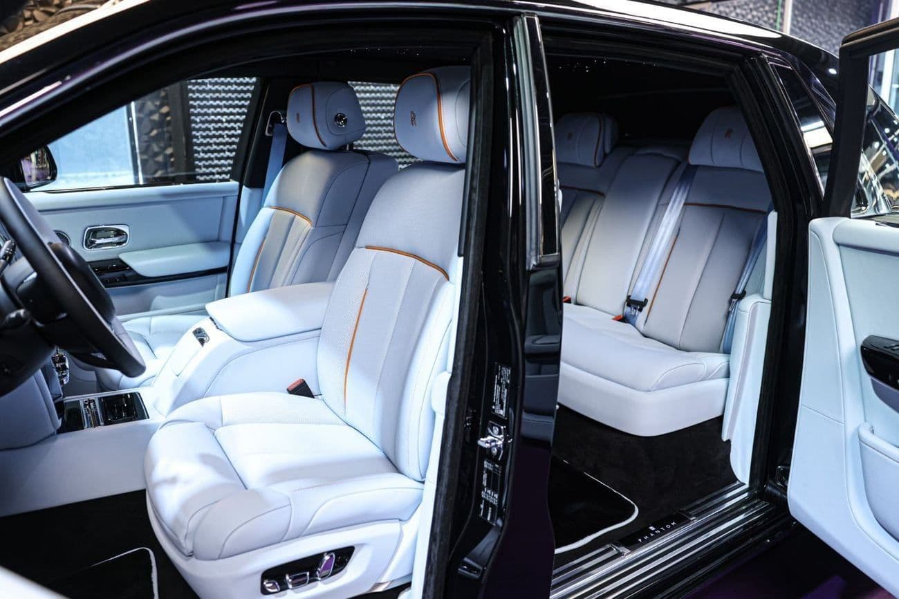 2019 Rolls Royce Phantom STANDARD thumbnail 3