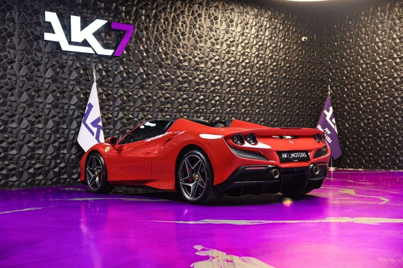 2023 Ferrari F8 Spider STANDARD thumbnail 5