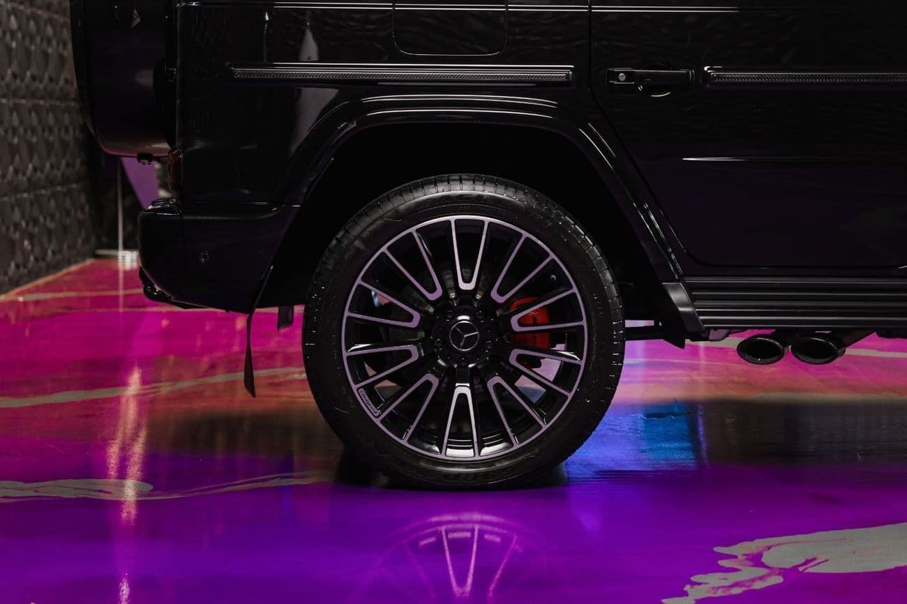 2025 Mercedes Benz G63 AMG STANDARD thumbnail 7