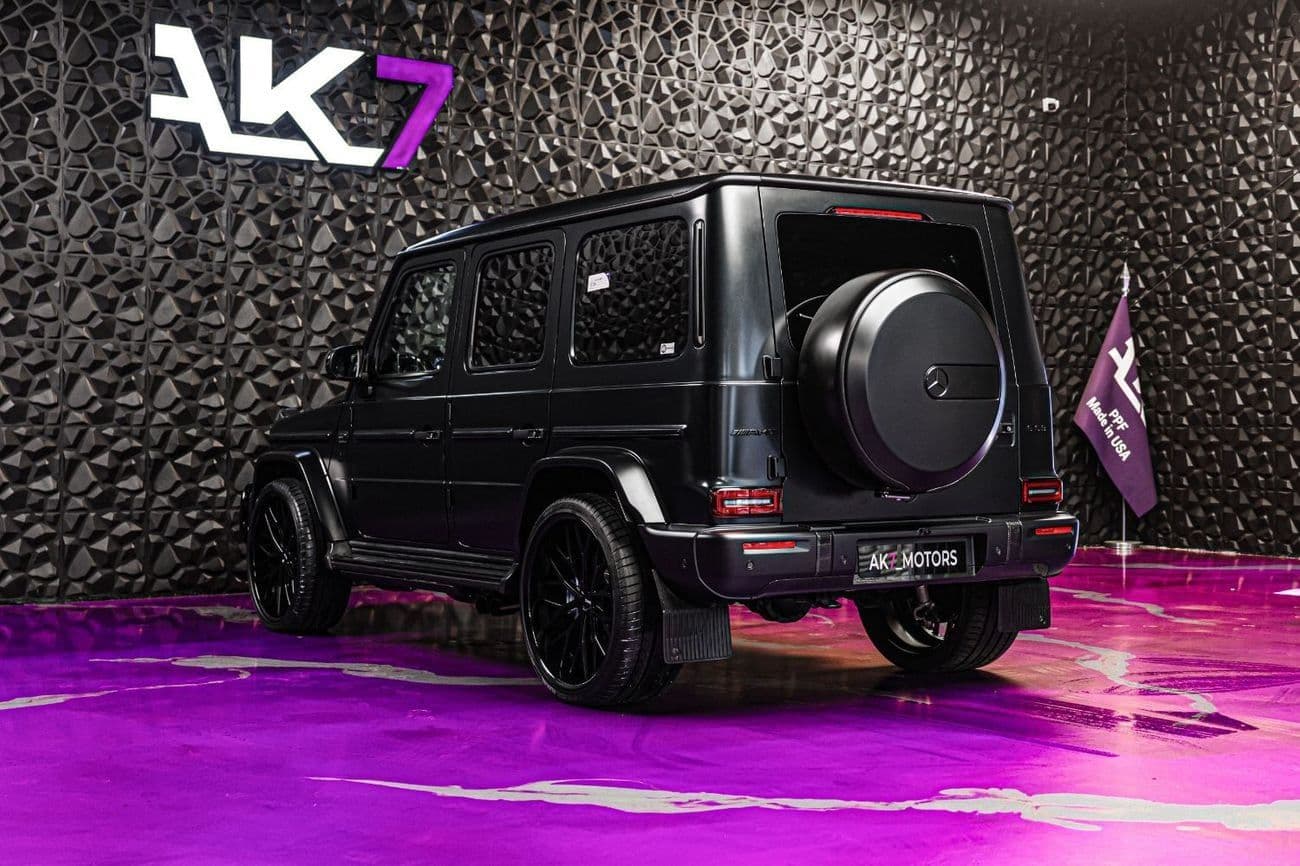 2023 Mercedes Benz G63 AMG STANDARD thumbnail 4