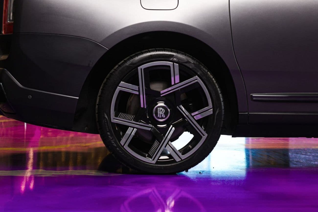 2023 Rolls Royce Cullinan BLACK BADGE thumbnail 4